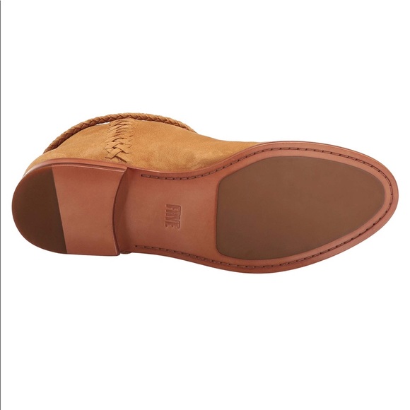 FRYE Tina Whipstitch Tassel pull on boots - Picture 3 of 7